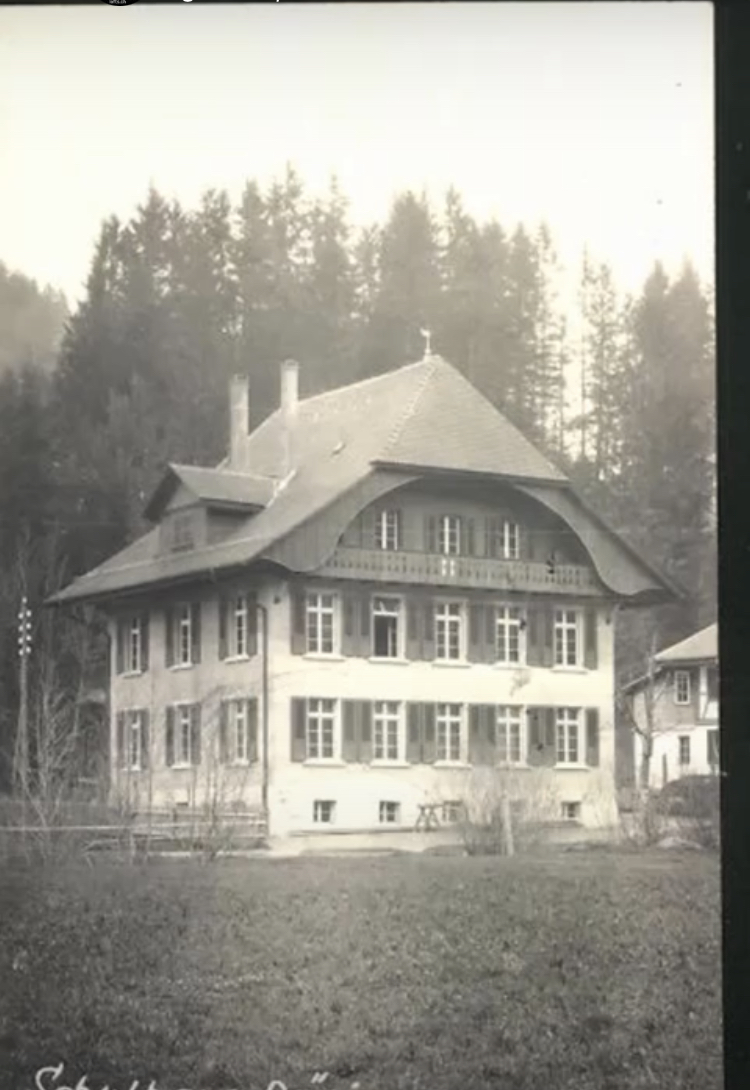 Schulhaus Rüti – Aussenansicht früher